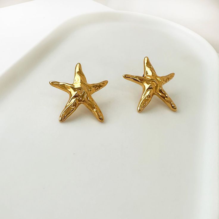 Sumiere Starfish Gold Stud