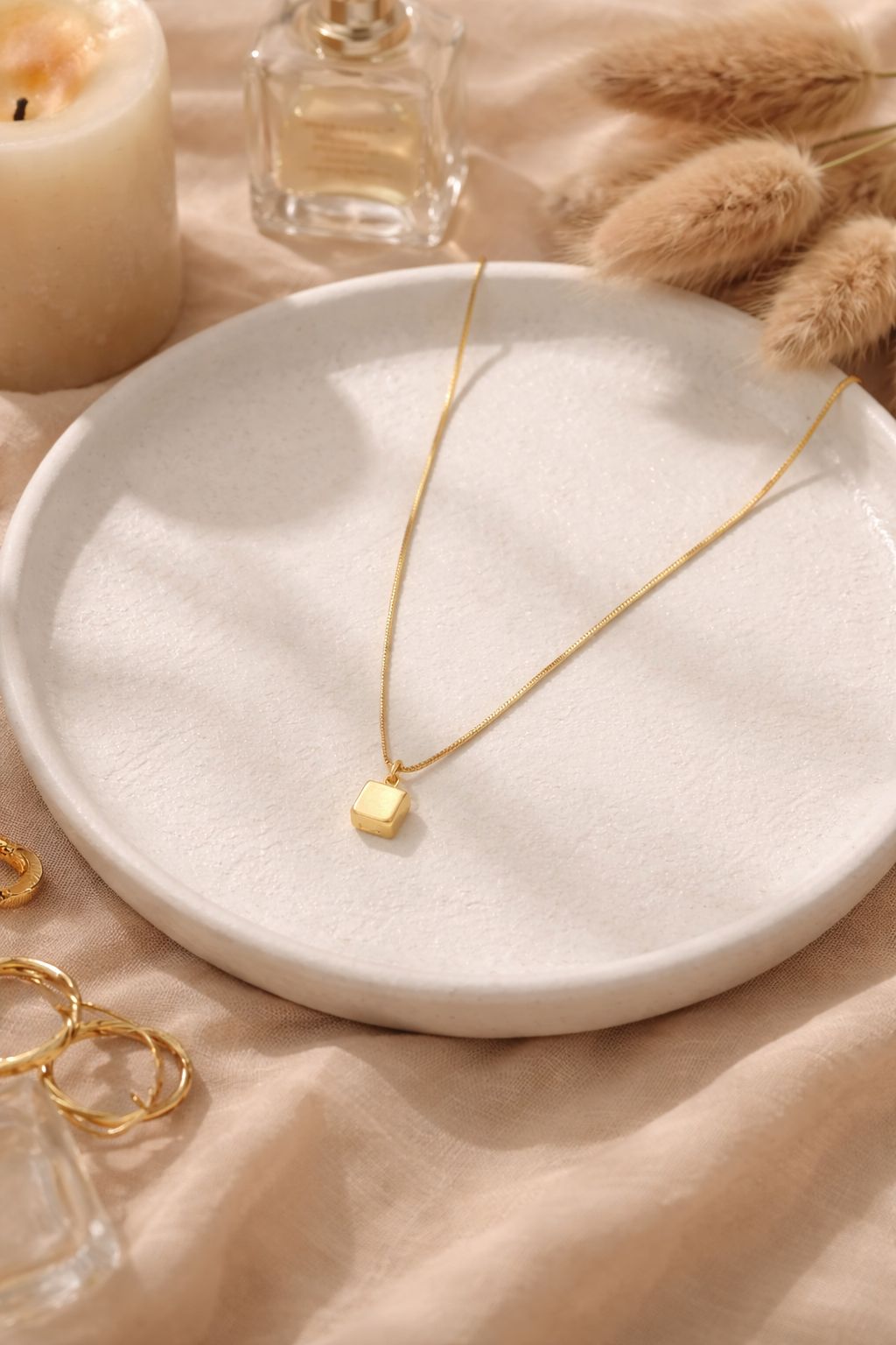 Elegant Gold Cube Pendant