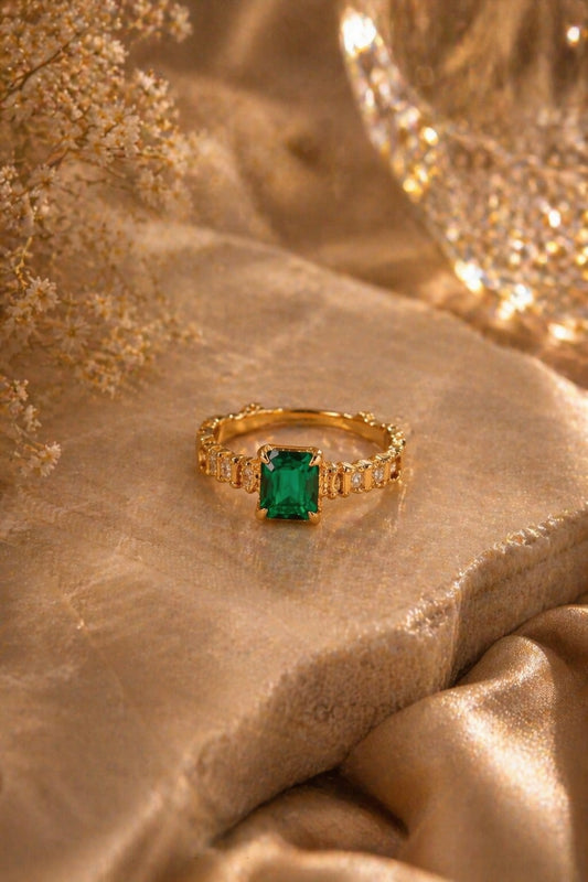 Royal Emerald Luxe Ring