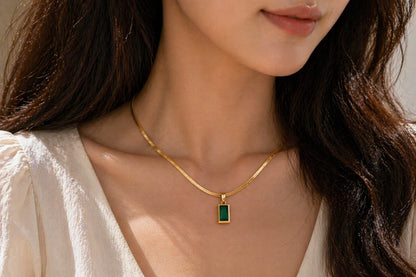 Elegant Emerald Drop Necklace