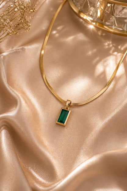 Elegant Emerald Drop Necklace