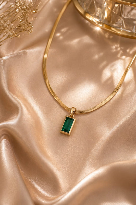 Elegant Emerald Drop Necklace